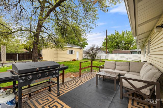 6159 S Grandjean Pl, Boise, ID 83709