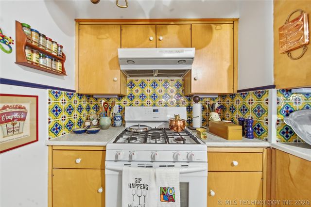 311 W Young Street, Tulsa, OK 74106