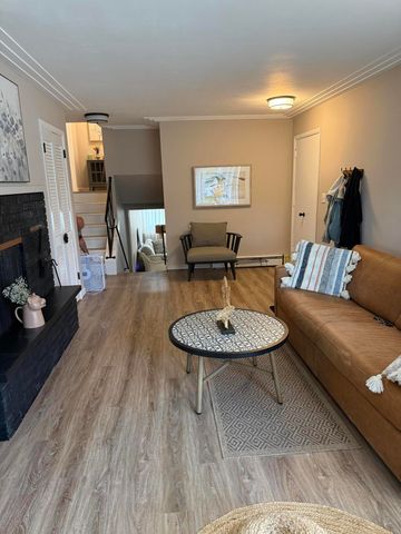 2059 Garland Drive, Norton Shores, MI 49441
