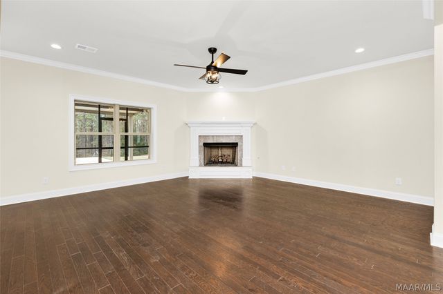 868 Brookwood Drive, Wetumpka, AL 36093