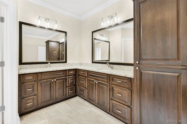 868 Brookwood Drive, Wetumpka, AL 36093