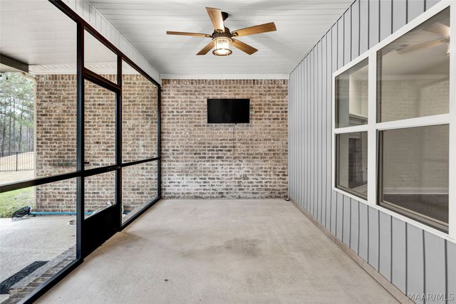 868 Brookwood Drive, Wetumpka, AL 36093