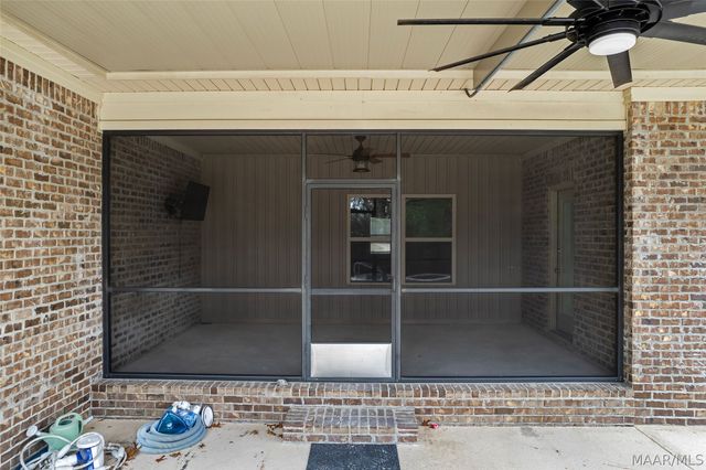 868 Brookwood Drive, Wetumpka, AL 36093