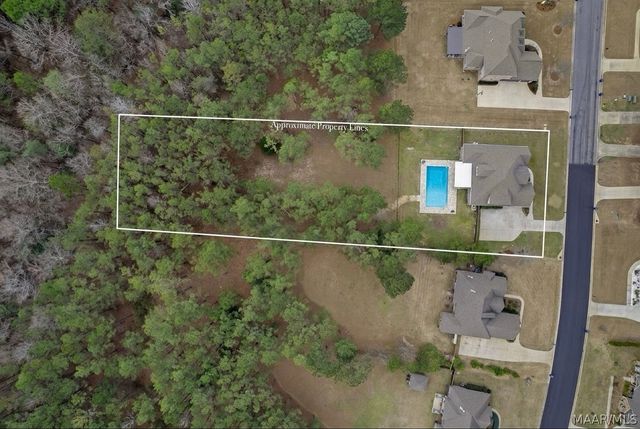 868 Brookwood Drive, Wetumpka, AL 36093