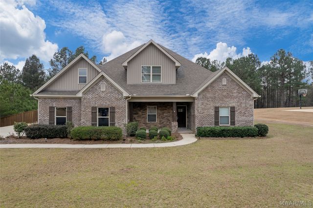868 Brookwood Drive, Wetumpka, AL 36093