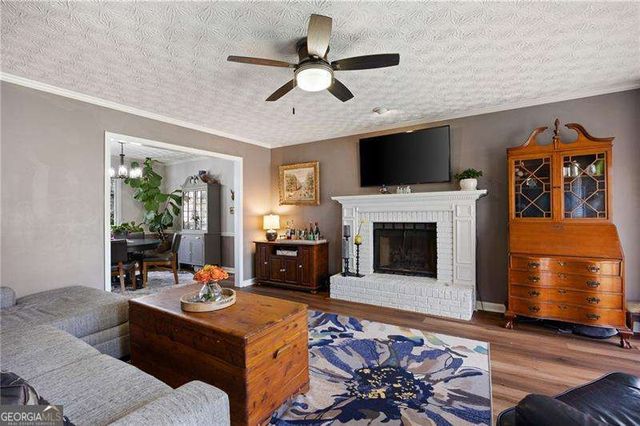 926 W Mill Trace NW, Kennesaw, GA 30152