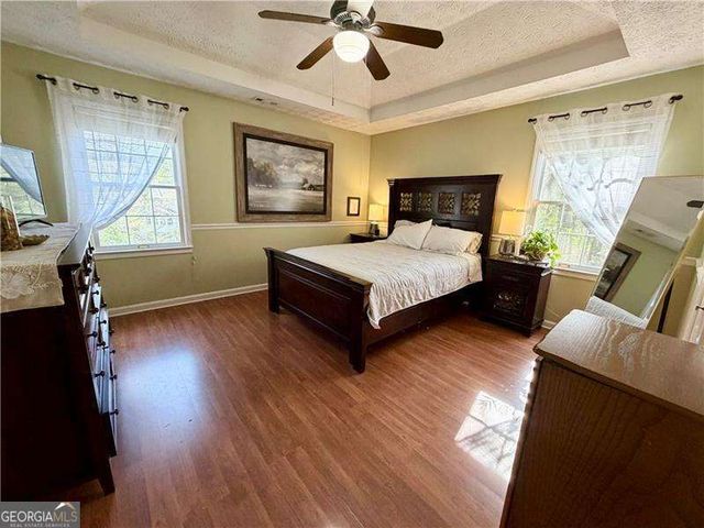 926 W Mill Trace NW, Kennesaw, GA 30152