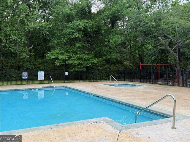 926 W Mill Trace NW, Kennesaw, GA 30152