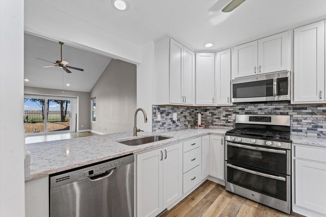 1019 Pheasant Circle, Savoy, IL 61874