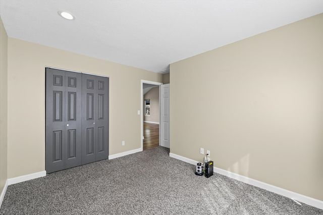 1019 Pheasant Circle, Savoy, IL 61874