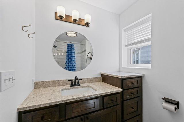 1019 Pheasant Circle, Savoy, IL 61874