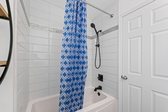 1019 Pheasant Circle, Savoy, IL 61874