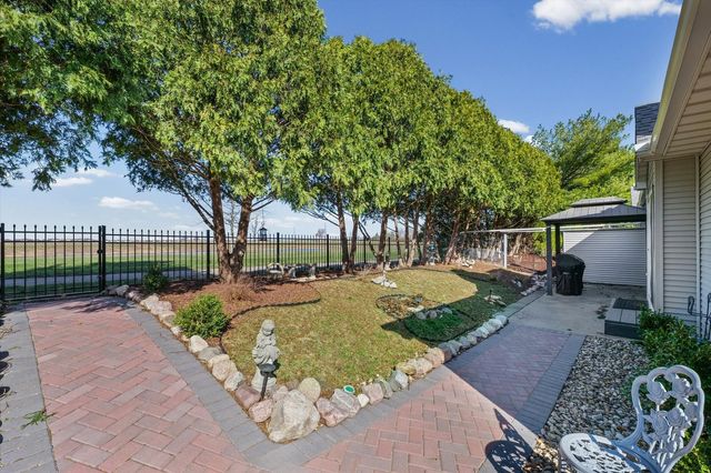 1019 Pheasant Circle, Savoy, IL 61874