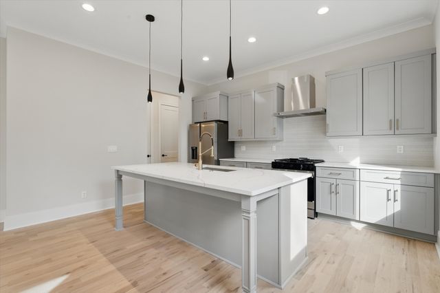 1717 Luton St # A, Nashville, TN 37207