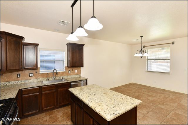 14309 S CAVE Avenue, El Paso, TX 79938