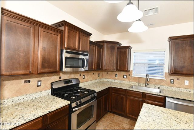 14309 S CAVE Avenue, El Paso, TX 79938