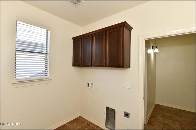 14309 S CAVE Avenue, El Paso, TX 79938