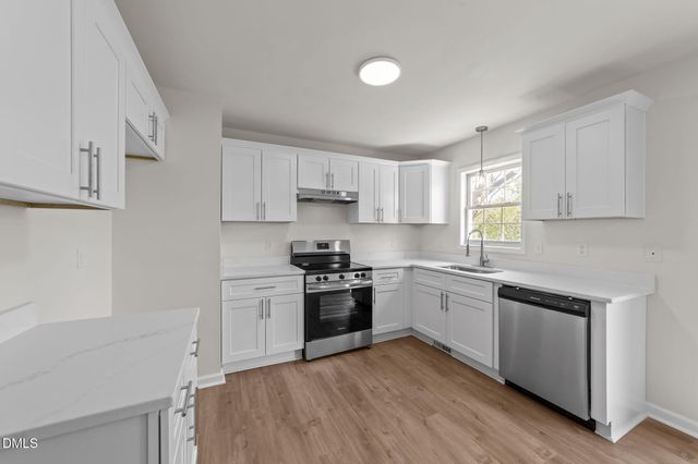 401 S Lombard Street, Clayton, NC 27520