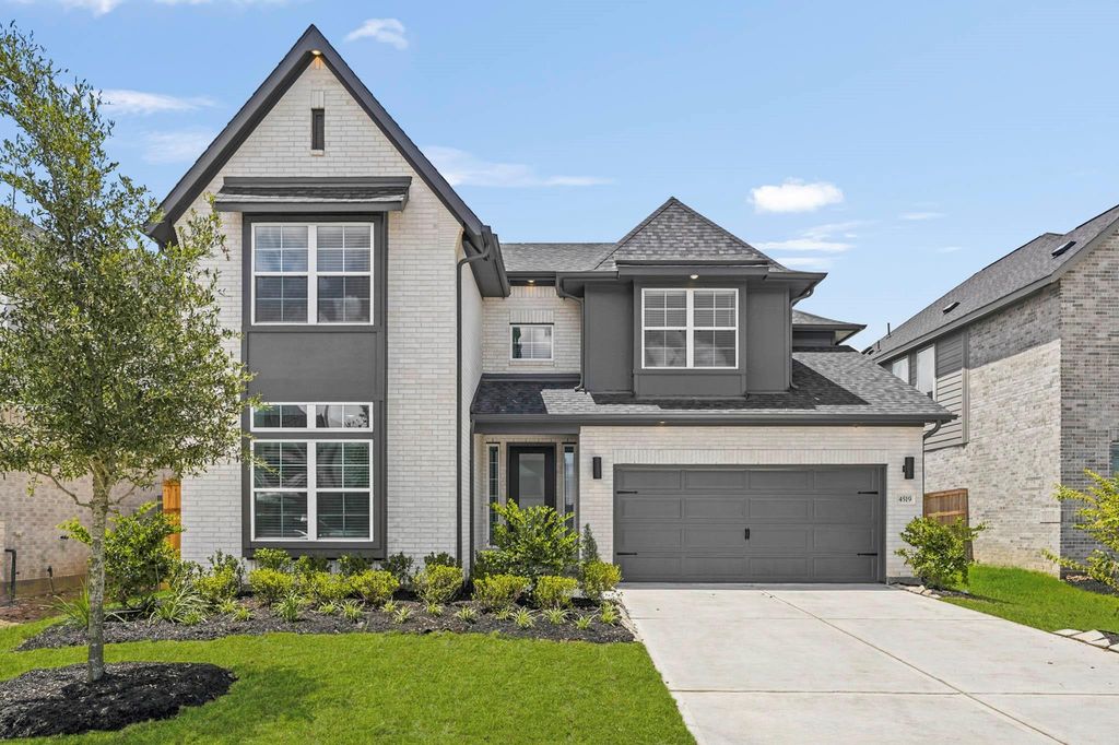 4519 Sunny Hazel Lane, Fulshear, TX 77441