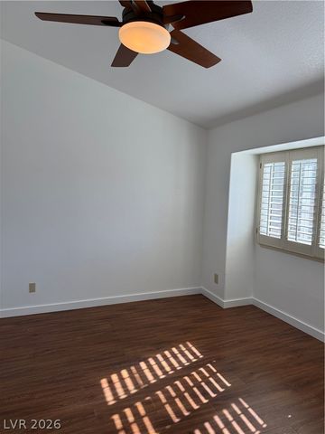 8113 Spanish Peak Avenue, Las Vegas, NV 89128