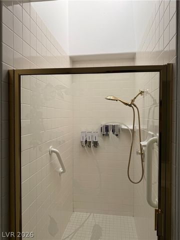 8113 Spanish Peak Avenue, Las Vegas, NV 89128