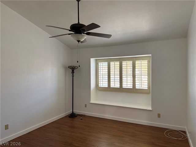 8113 Spanish Peak Avenue, Las Vegas, NV 89128