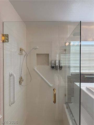 8113 Spanish Peak Avenue, Las Vegas, NV 89128