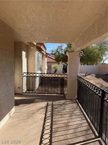8113 Spanish Peak Avenue, Las Vegas, NV 89128