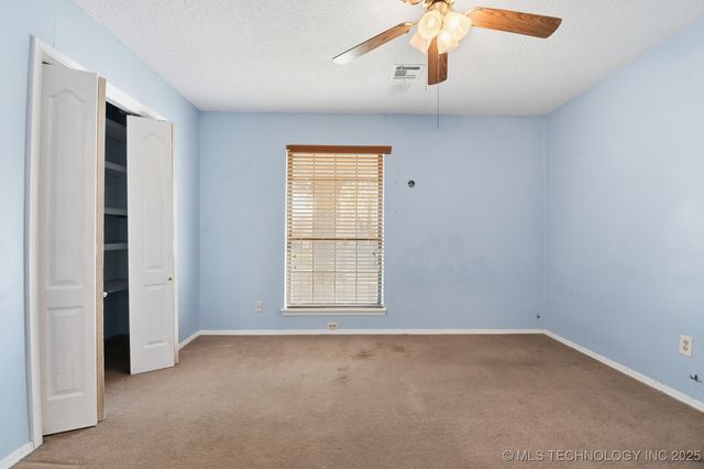 6526 S 111th East Avenue, Tulsa, OK 74133