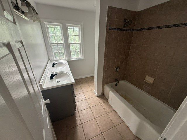 2404 Fairway Drive, Fort Worth, TX 76119