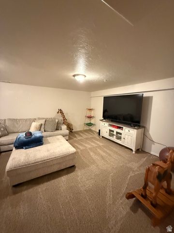 86 S 930 E, American Fork, UT 84003