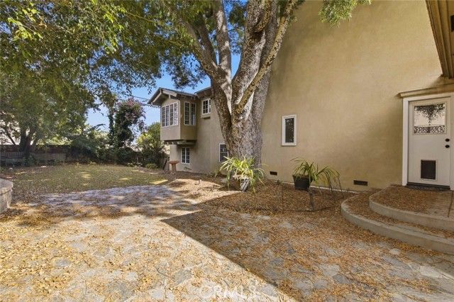 3320 Hill, San Diego, CA 92106