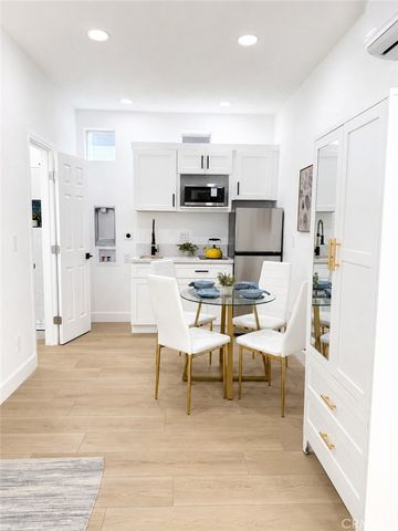 39832 De Vendome Court, Murrieta, CA 92563