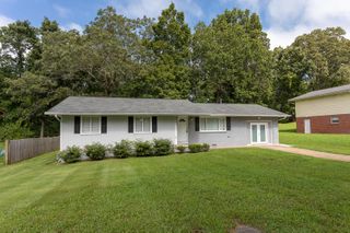 8903 Bay View Drive, Chattanooga, TN 37416