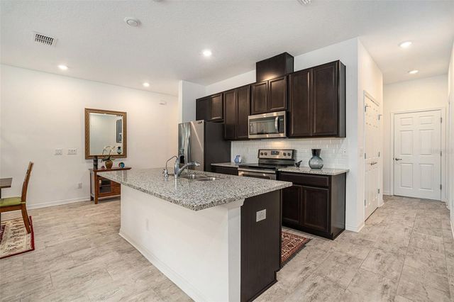 1105 LADY GOULDIAN COURT, Tampa, FL 33613