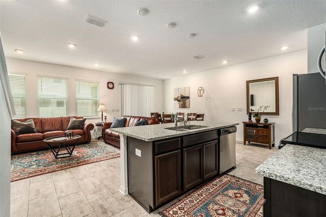 1105 LADY GOULDIAN COURT, Tampa, FL 33613