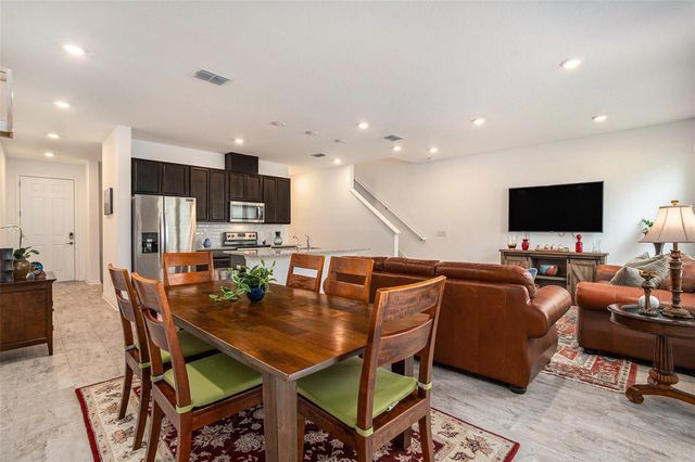 1105 LADY GOULDIAN COURT, Tampa, FL 33613