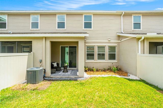 1105 LADY GOULDIAN COURT, Tampa, FL 33613