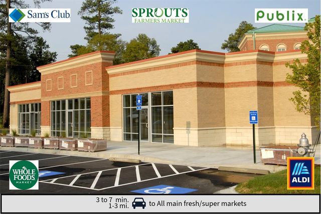 1105 LADY GOULDIAN COURT, Tampa, FL 33613