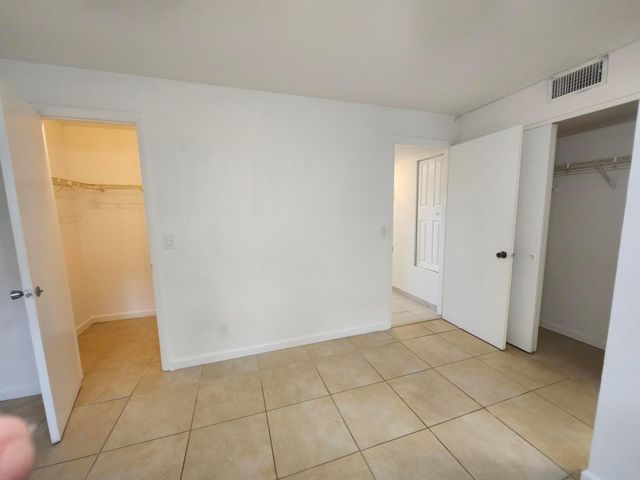 330 NE 26th Avenue 202, Boynton Beach, FL 33435
