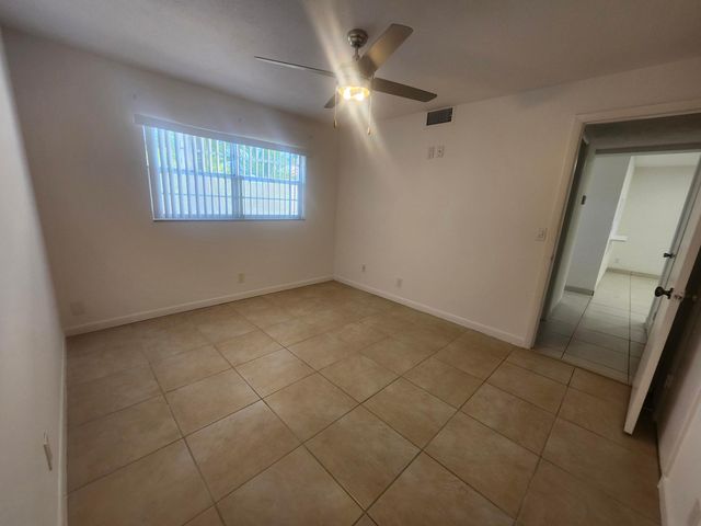 330 NE 26th Avenue 202, Boynton Beach, FL 33435
