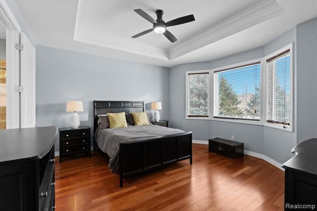 10511 Stoney Point Drive, South Lyon, MI 48178