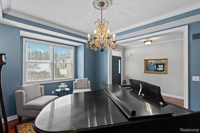 10511 Stoney Point Drive, South Lyon, MI 48178