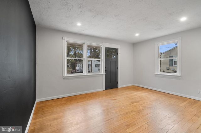 10 VICTORY ST, Aberdeen, MD 21001