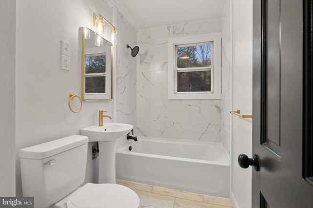 10 VICTORY ST, Aberdeen, MD 21001