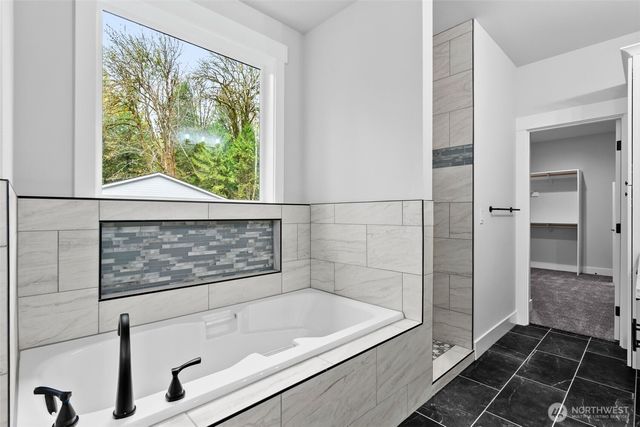 6301 Cooper Point Road NW, Olympia, WA 98502