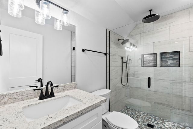 6301 Cooper Point Road NW, Olympia, WA 98502