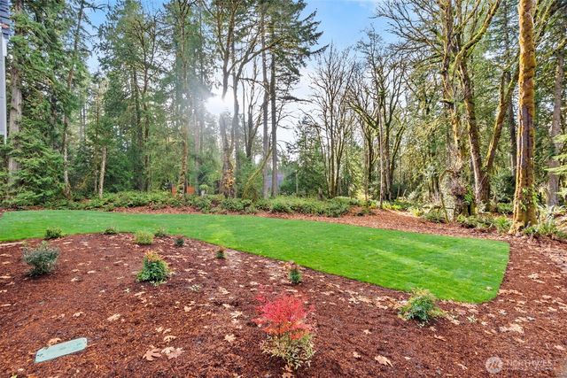 6301 Cooper Point Road NW, Olympia, WA 98502