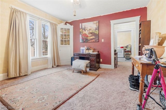 2112 Iris Court NW, Canton, OH 44709