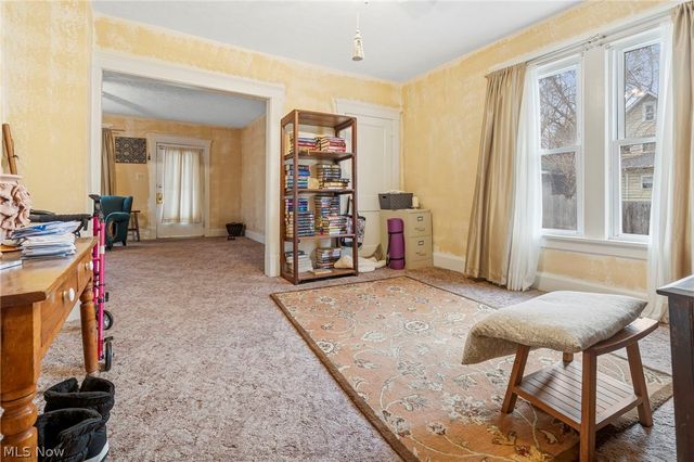 2112 Iris Court NW, Canton, OH 44709